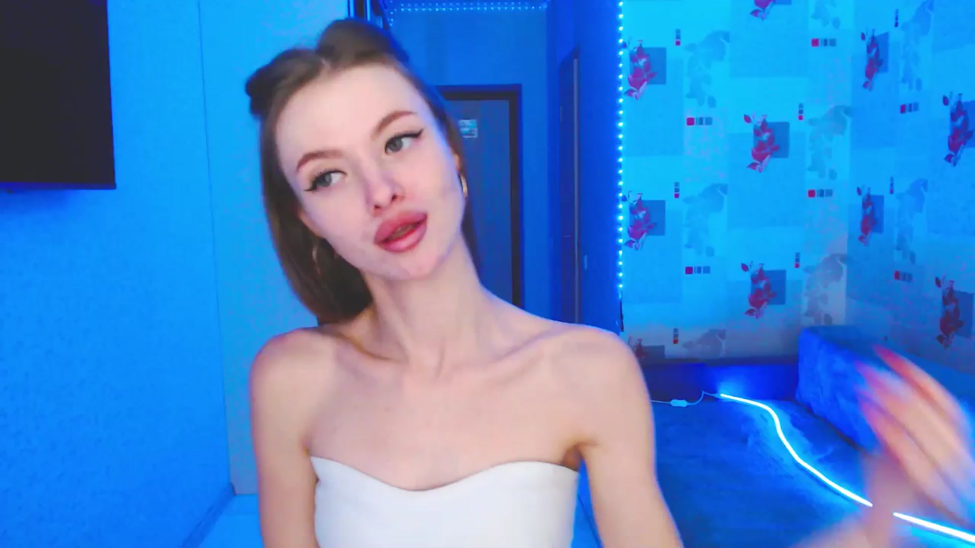 Gallery image thumbnail from Daniella___'s myfreecams stream on, 12/19/2025, 13:44 image 1 of 20
