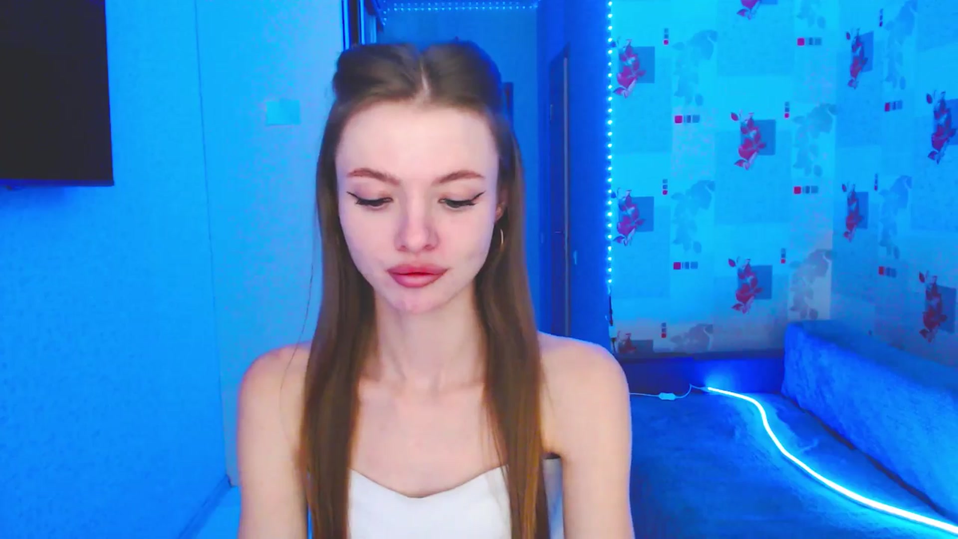 Gallery image thumbnail from Daniella___'s myfreecams stream on, 12/19/2025, 13:44 image 8 of 20