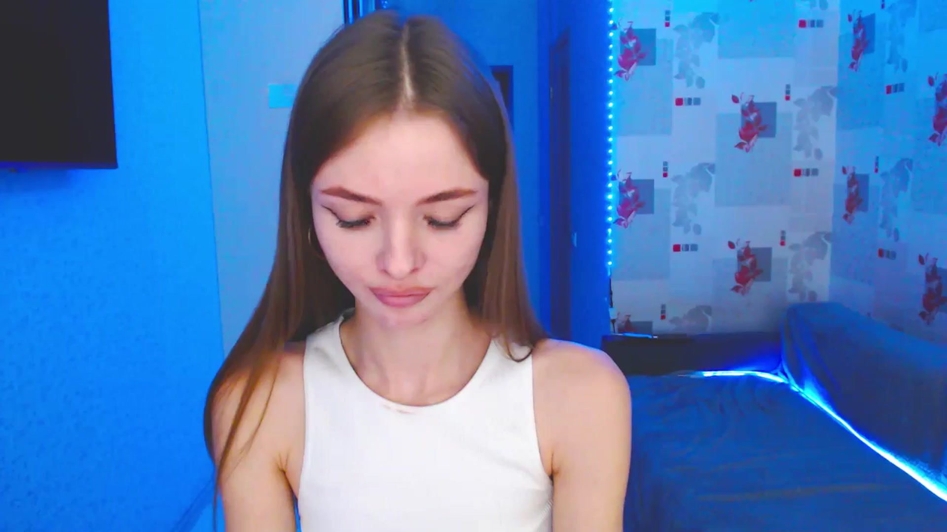 Gallery image thumbnail from Daniella___'s myfreecams stream on, 12/21/2025, 14:33 image 6 of 20