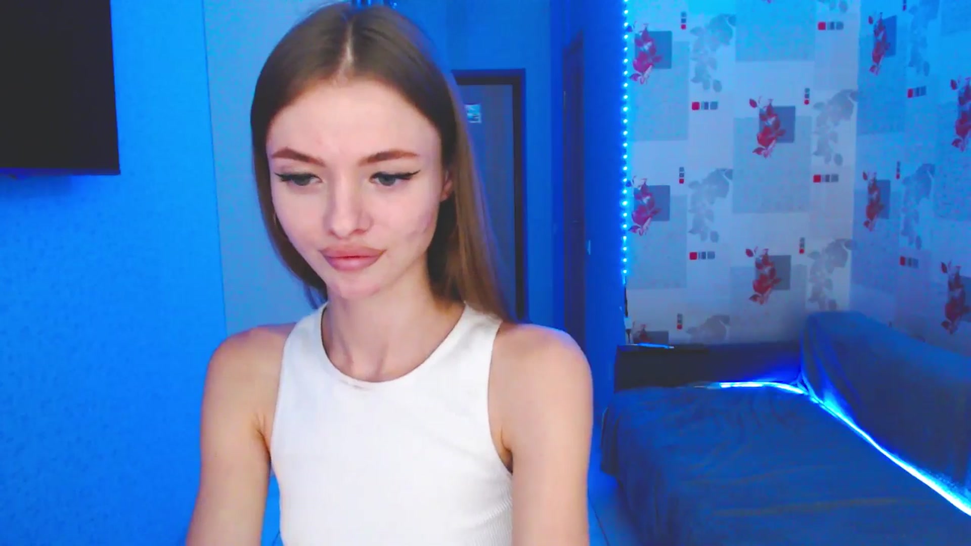 Gallery image thumbnail from Daniella___'s myfreecams stream on, 12/21/2025, 14:33 image 14 of 20