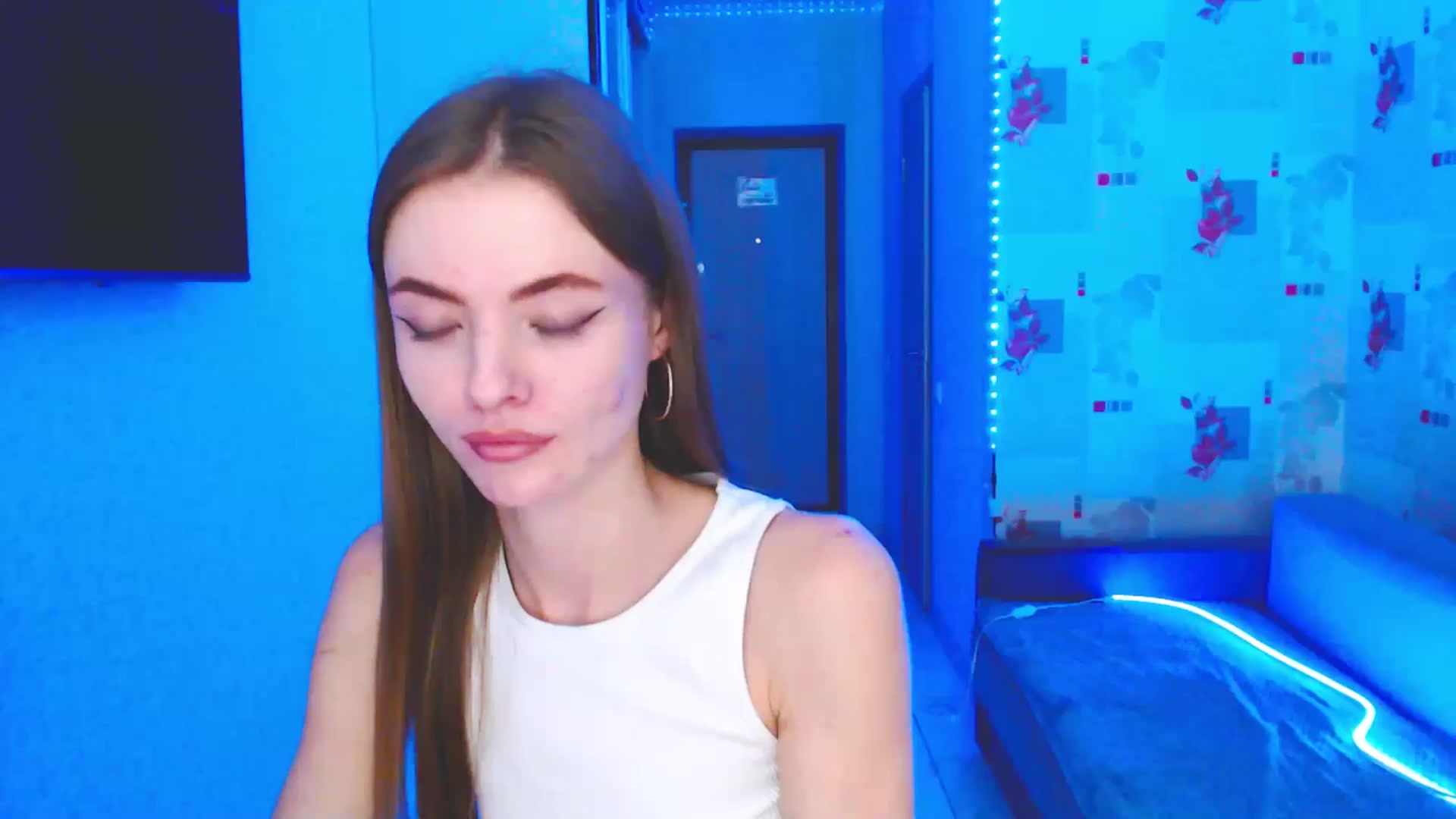 Gallery image thumbnail from Daniella___'s myfreecams stream on, 01/04/2026, 14:20 image 11 of 20