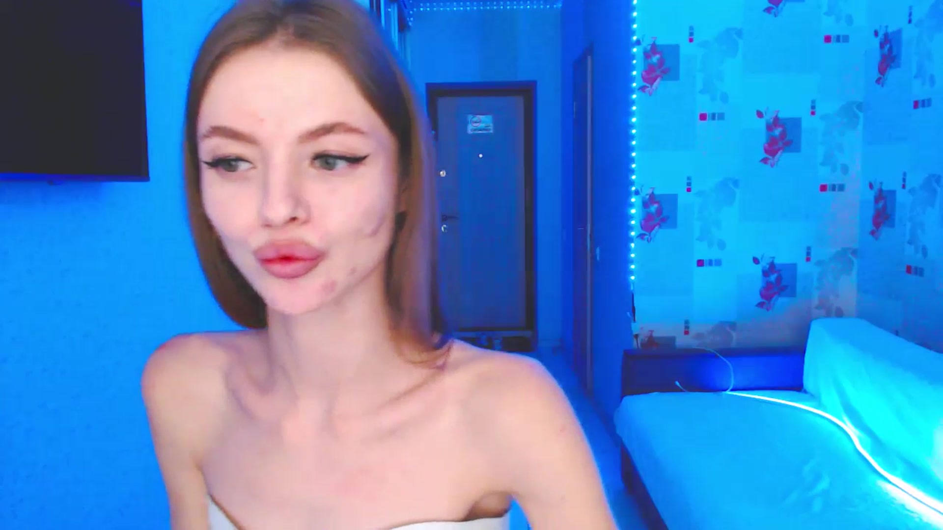 Gallery image thumbnail from Daniella___'s myfreecams stream on, 01/10/2026, 14:14 image 15 of 20