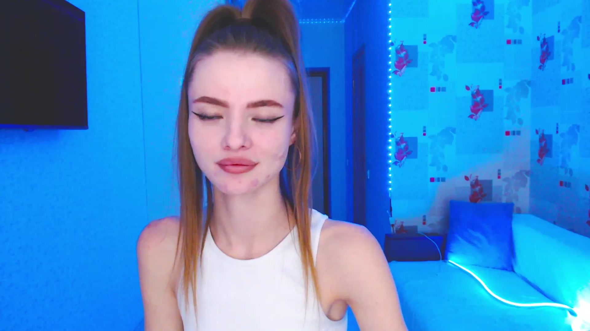 Gallery image thumbnail from Daniella___'s myfreecams stream on, 01/12/2026, 14:22 image 7 of 20