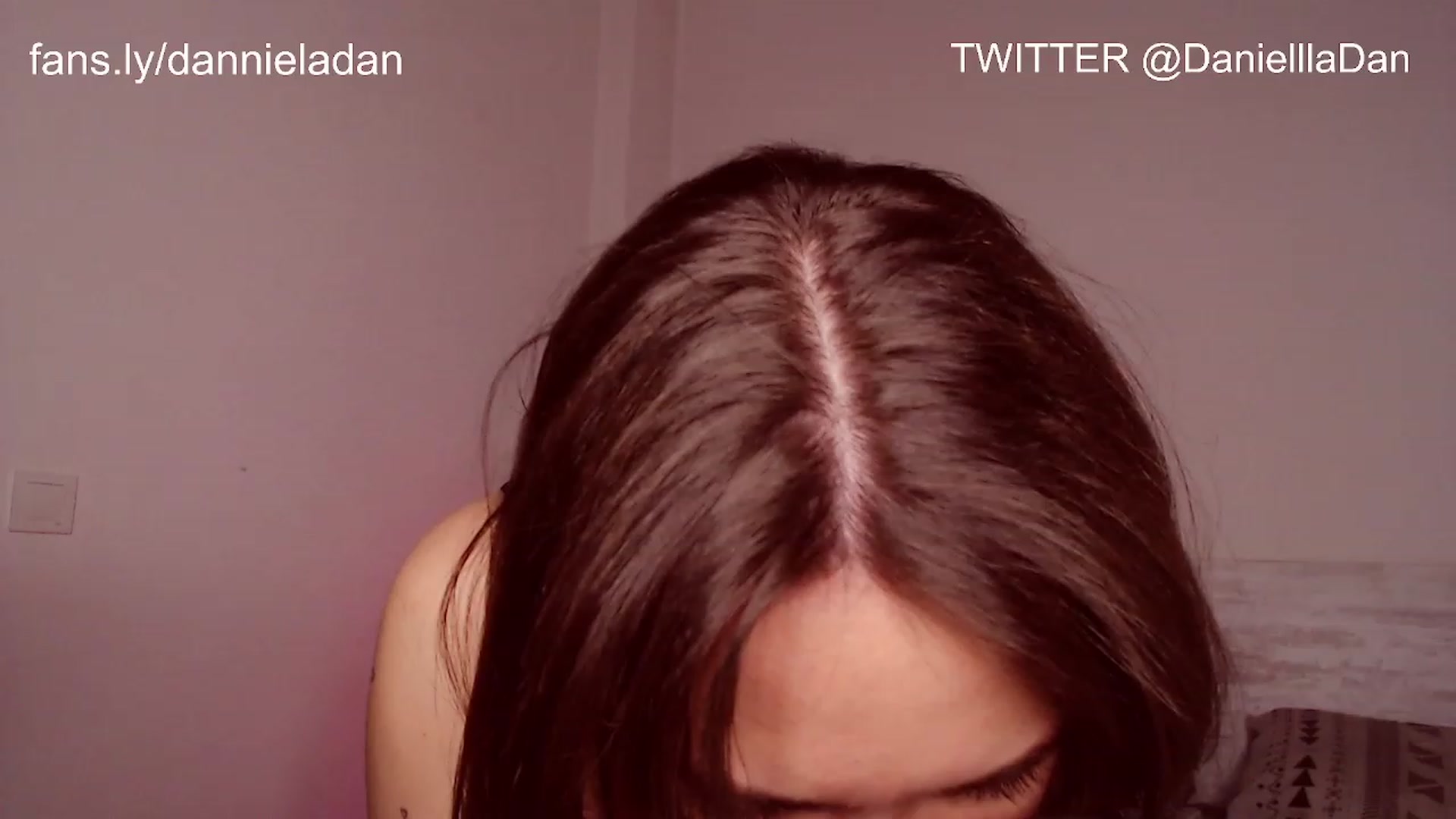 Gallery image thumbnail from Danielladan's myfreecams stream on, 11/17/2022, 14:01 image 17 of 20