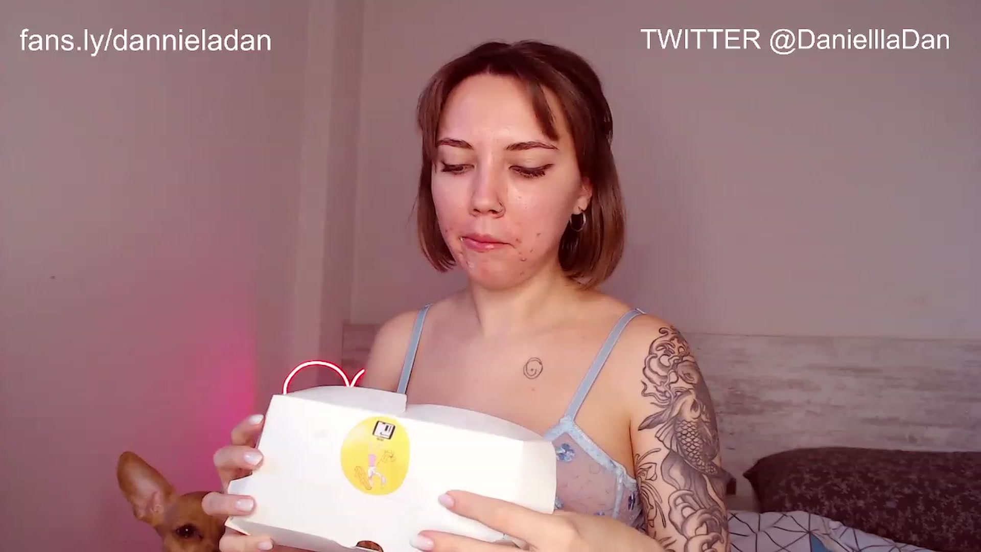 Gallery image thumbnail from Danielladan's myfreecams stream on, 11/23/2022, 07:39 image 17 of 20