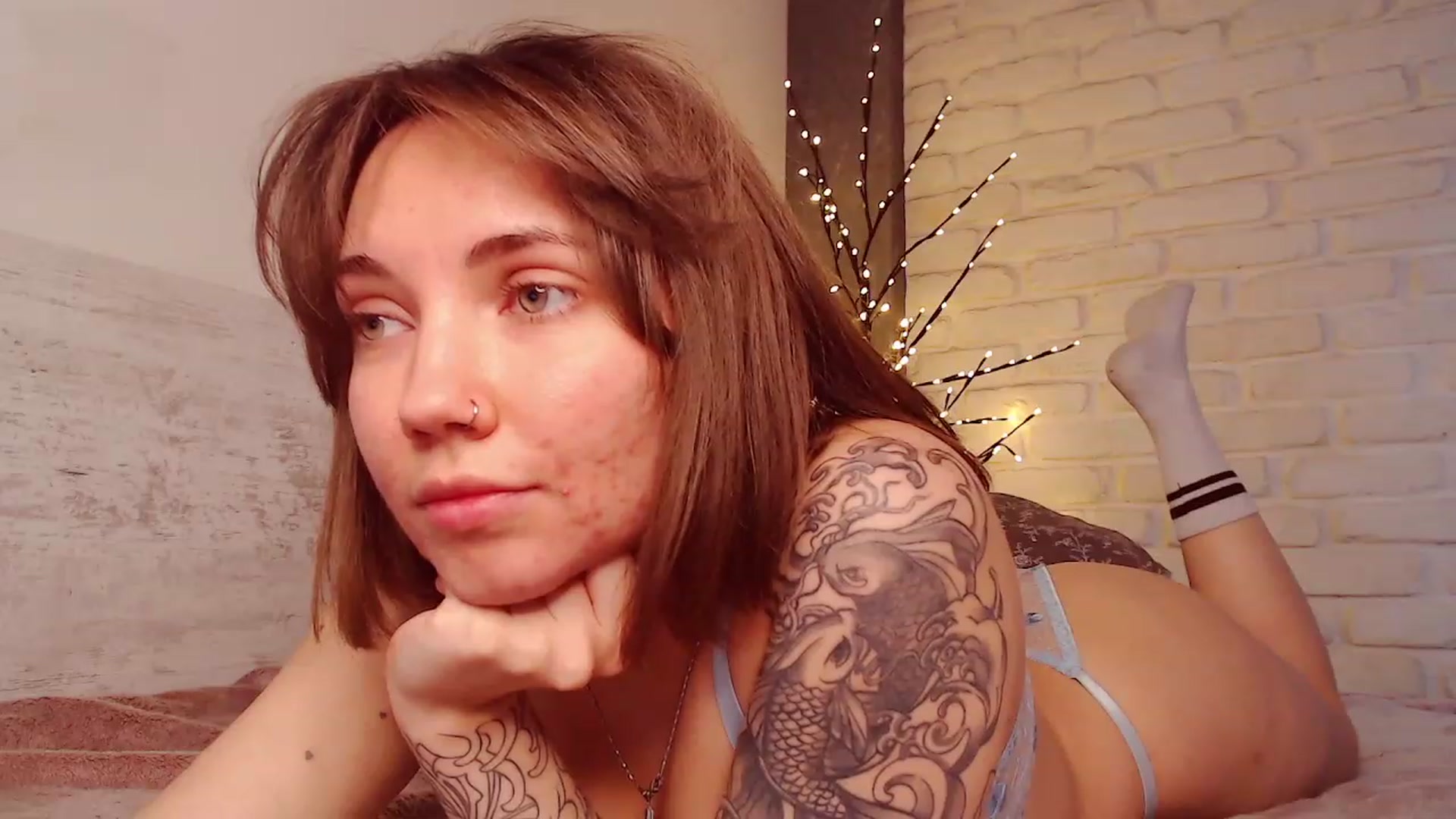 Gallery image thumbnail from Danielladan's myfreecams stream on, 12/20/2022, 09:46 image 16 of 20