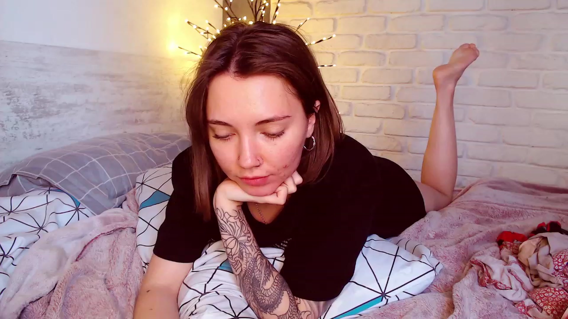 Gallery image thumbnail from Danielladan's myfreecams stream on, 12/31/2022, 09:38 image 20 of 20