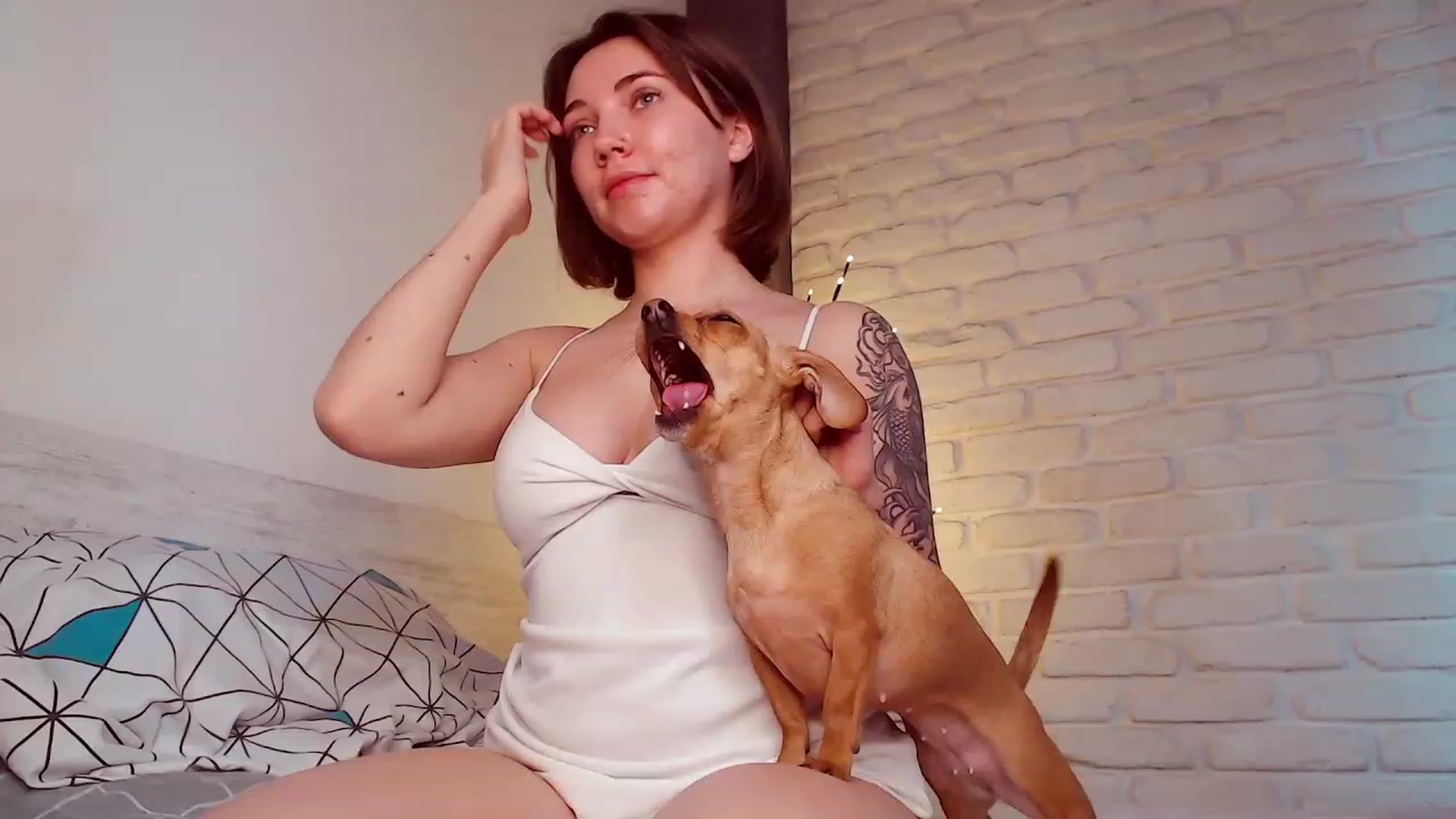 Gallery image thumbnail from Danielladan's myfreecams stream on, 01/05/2023, 08:35 image 9 of 20
