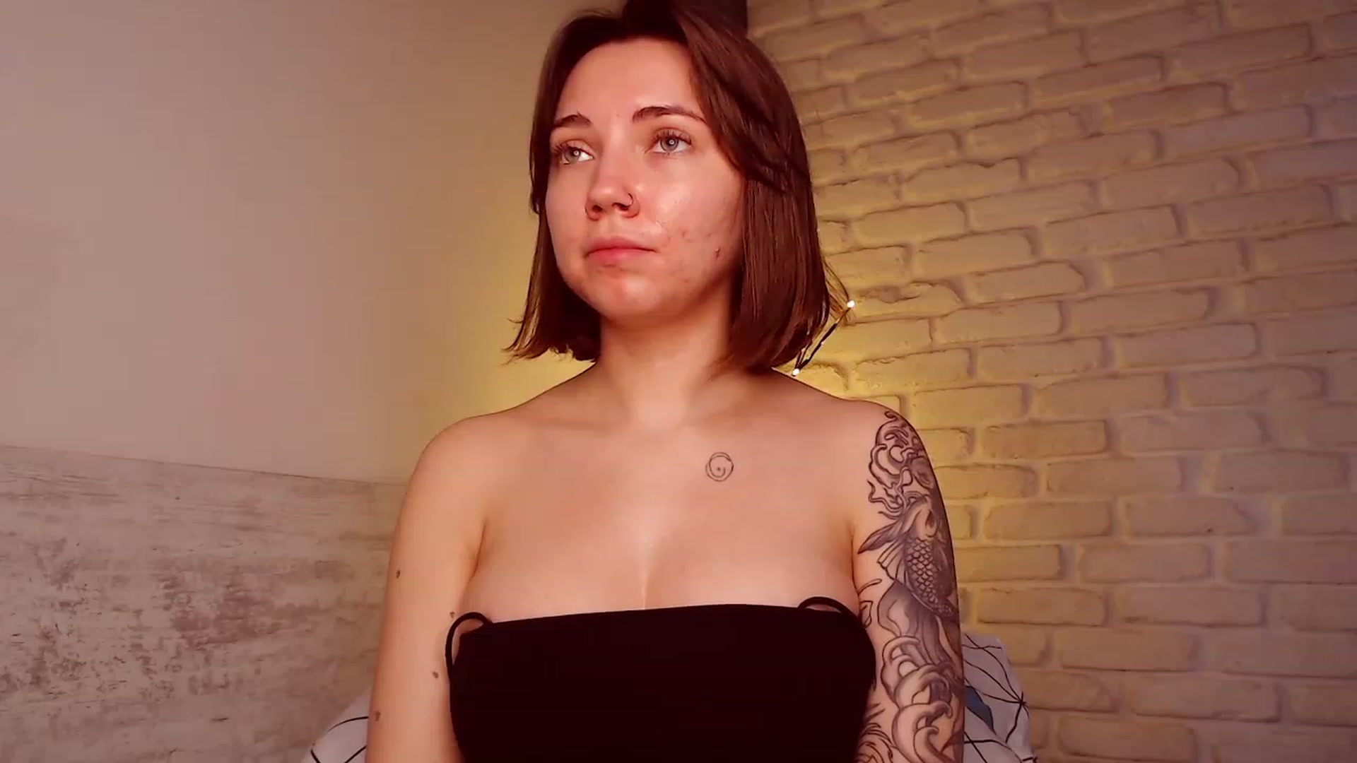 Gallery image thumbnail from Danielladan's myfreecams stream on, 01/07/2023, 09:25 image 3 of 20