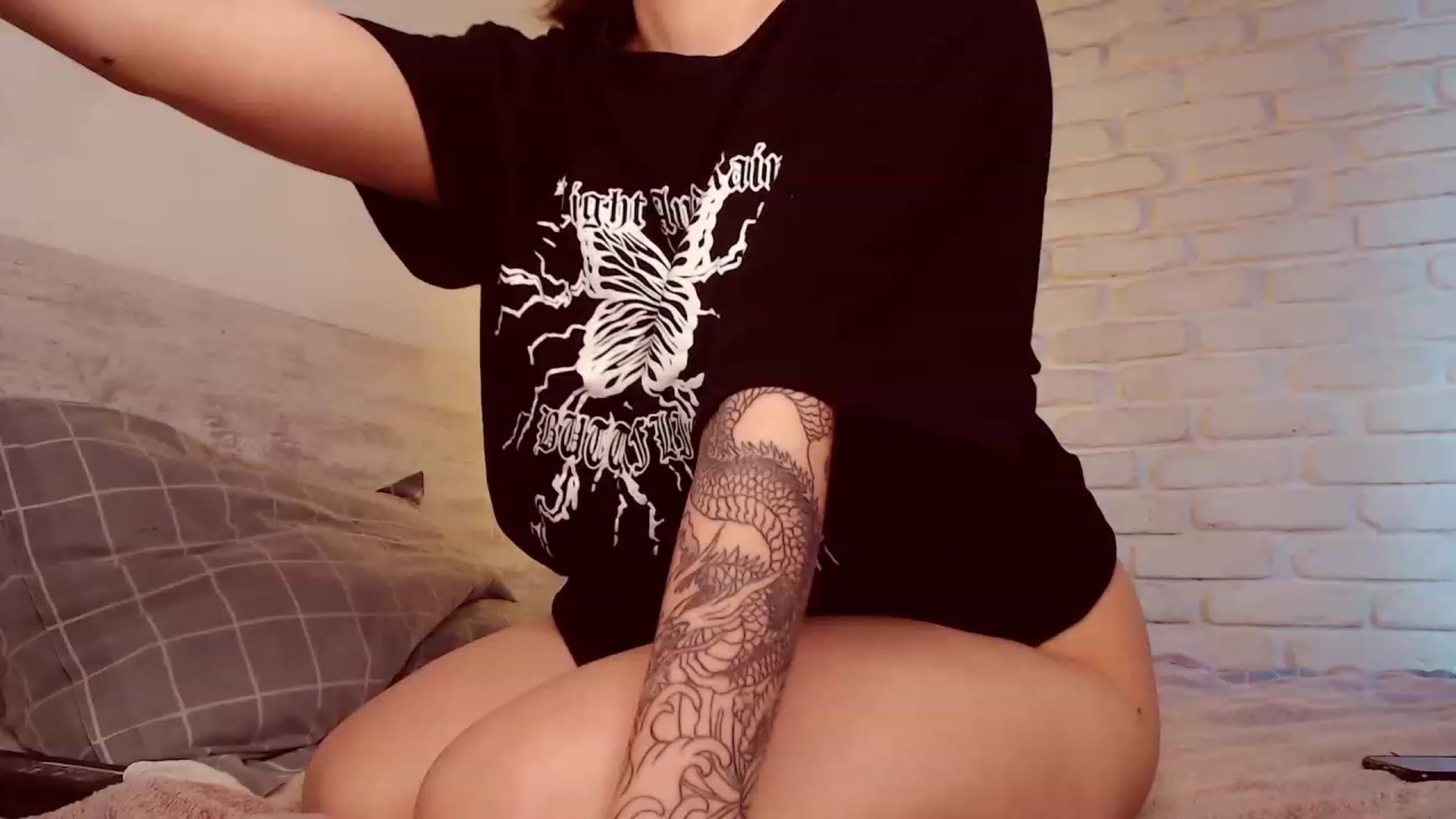 Gallery image thumbnail from Danielladan's myfreecams stream on, 01/18/2023, 11:32 image 9 of 20