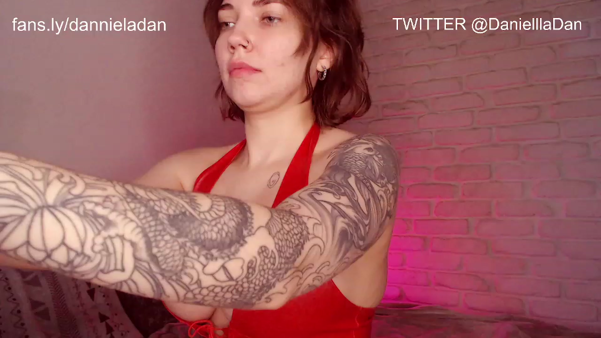 Gallery image thumbnail from Danielladan's myfreecams stream on, 02/06/2023, 15:31 image 13 of 20