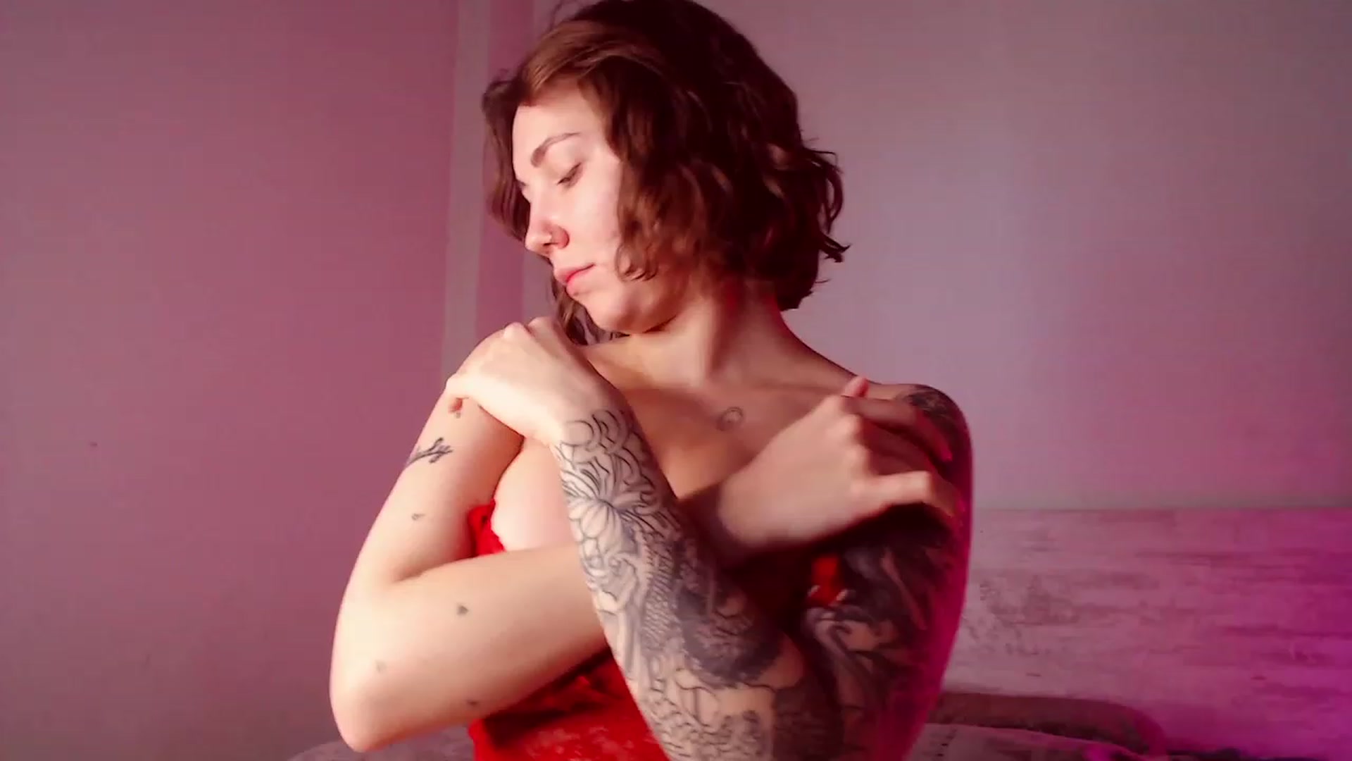 Gallery image thumbnail from Danielladan's myfreecams stream on, 02/14/2023, 08:25 image 13 of 20