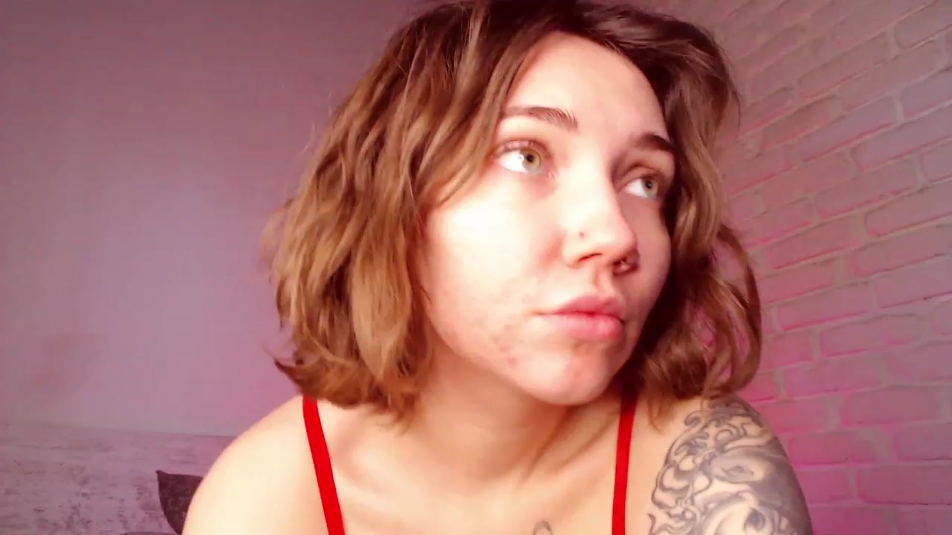 Gallery image thumbnail from Danielladan's myfreecams stream on, 02/15/2023, 13:14 image 14 of 20