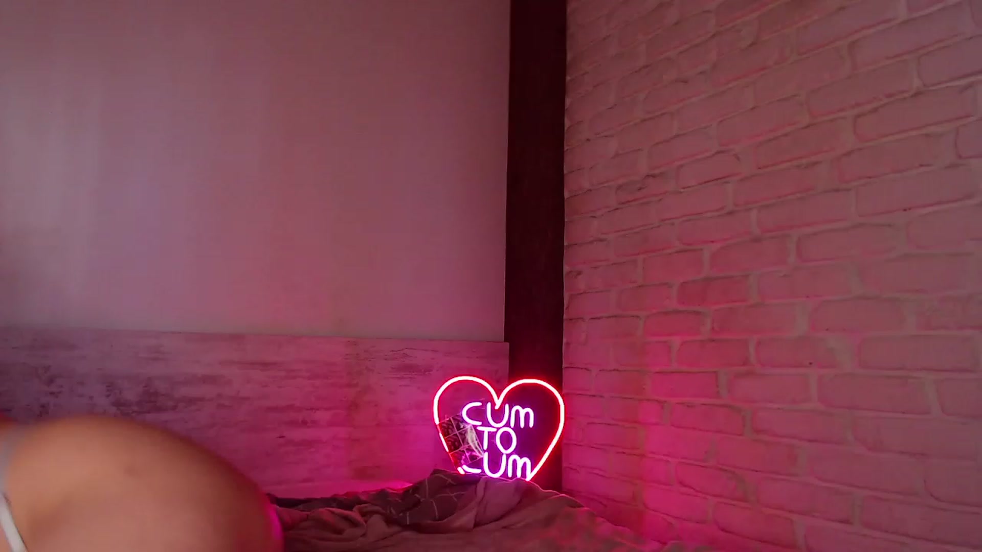 Gallery image thumbnail from Danielladan's myfreecams stream on, 02/17/2023, 09:46 image 20 of 20