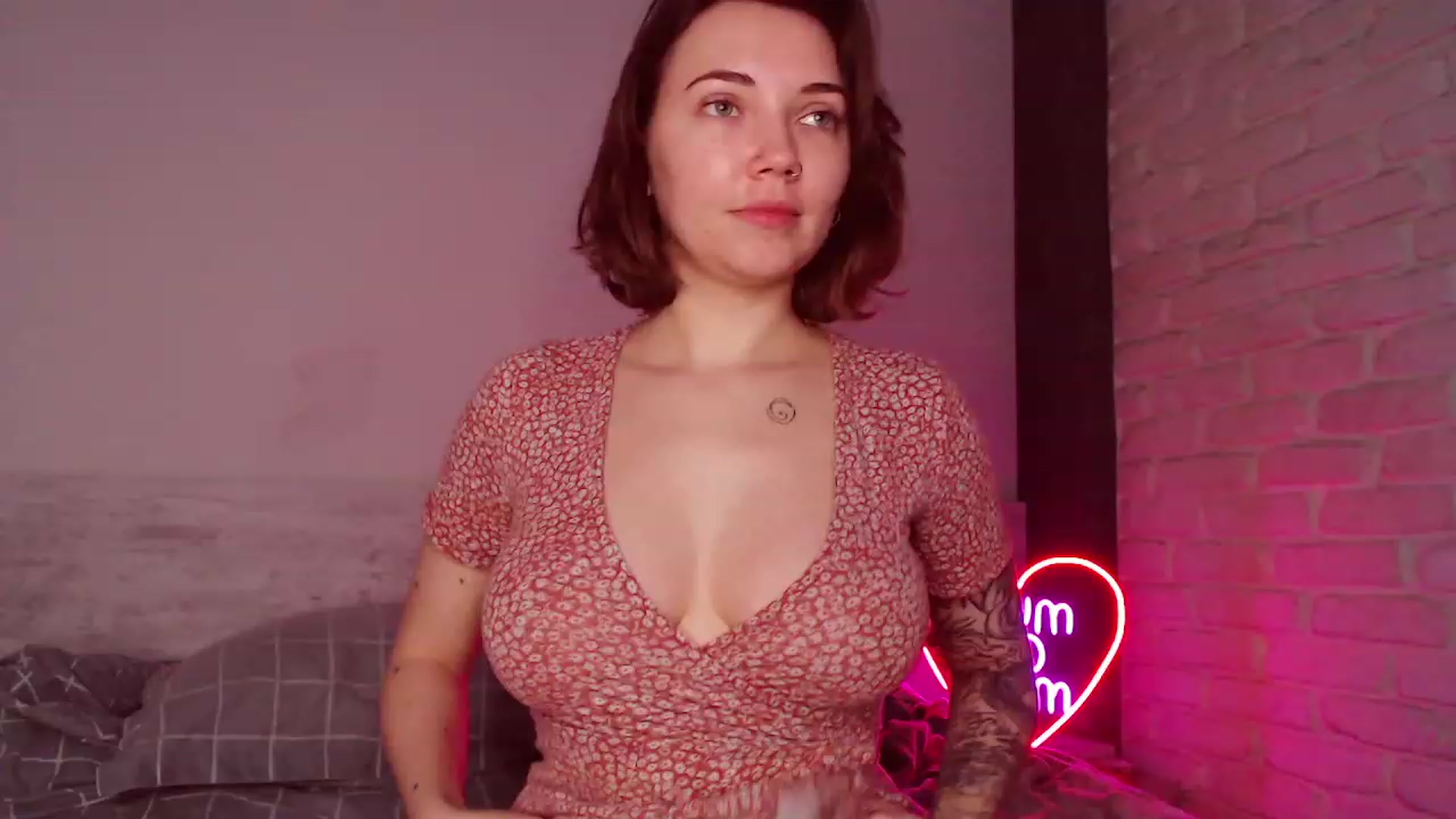 Gallery image thumbnail from Danielladan's myfreecams stream on, 02/25/2023, 09:07 image 5 of 20