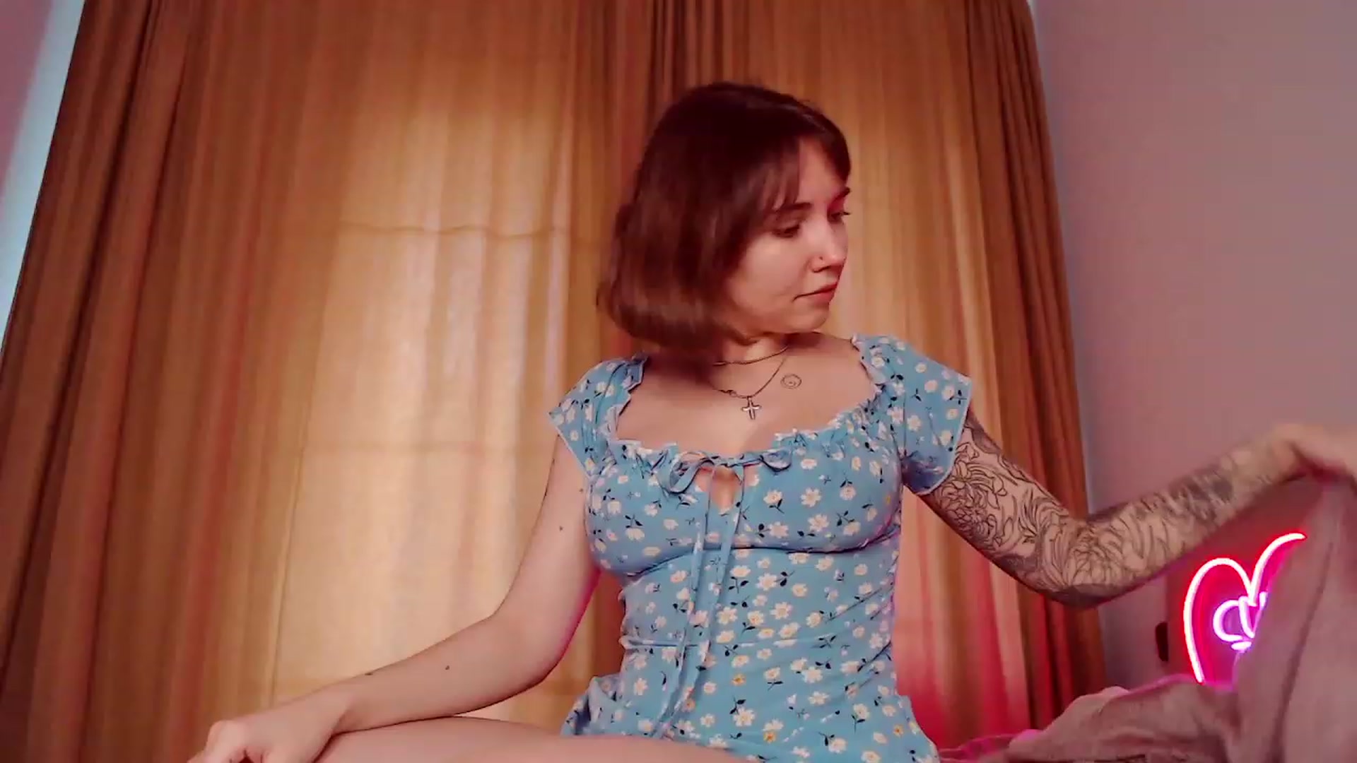 Gallery image thumbnail from Danielladan's myfreecams stream on, 03/30/2023, 09:57 image 3 of 20