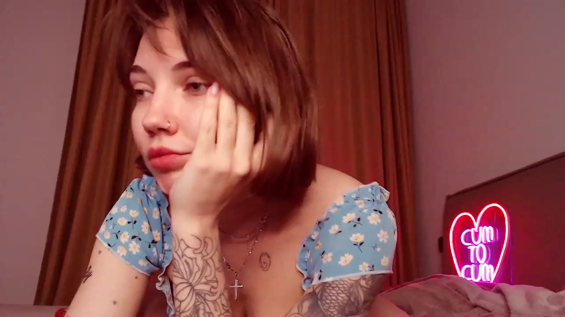 Gallery image thumbnail from Danielladan's myfreecams stream on, 03/30/2023, 16:42 image 16 of 20