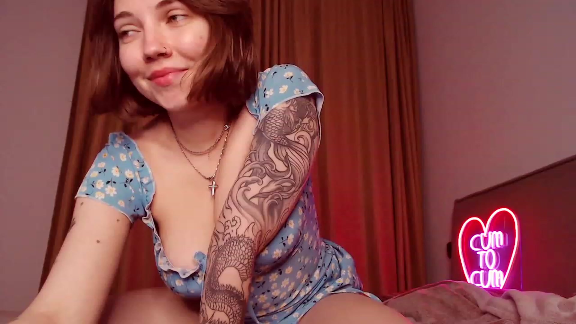 Gallery image thumbnail from Danielladan's myfreecams stream on, 03/30/2023, 16:42 image 10 of 20