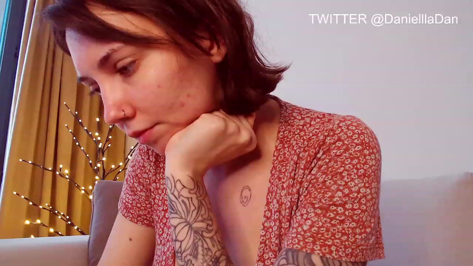 Gallery image thumbnail from Danielladan's myfreecams stream on, 04/15/2023, 08:47 image 15 of 20