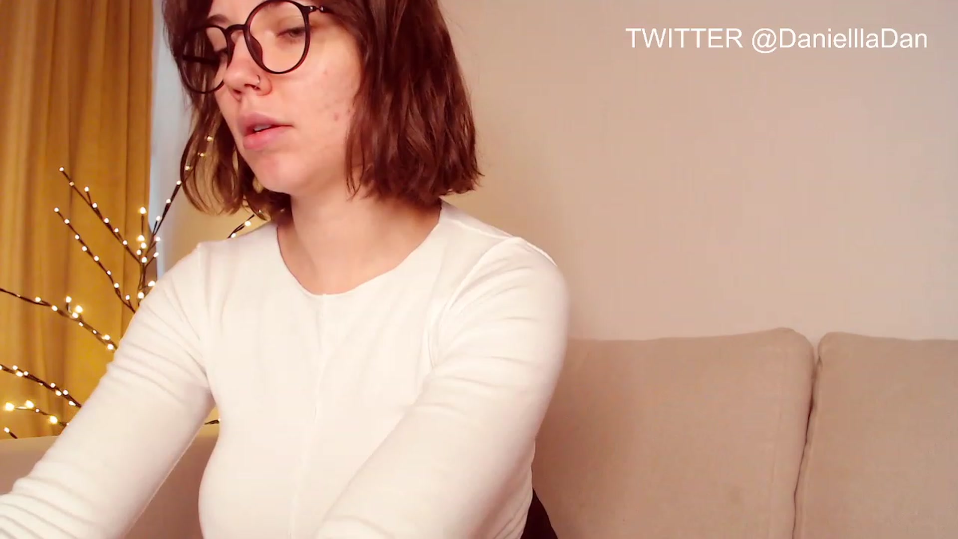 Gallery image thumbnail from Danielladan's myfreecams stream on, 04/18/2023, 07:46 image 20 of 20