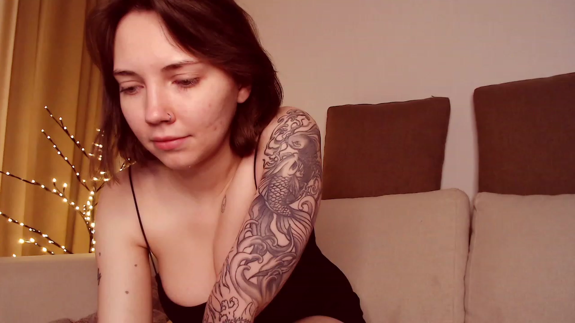 Gallery image thumbnail from Danielladan's myfreecams stream on, 04/21/2023, 08:26 image 4 of 20