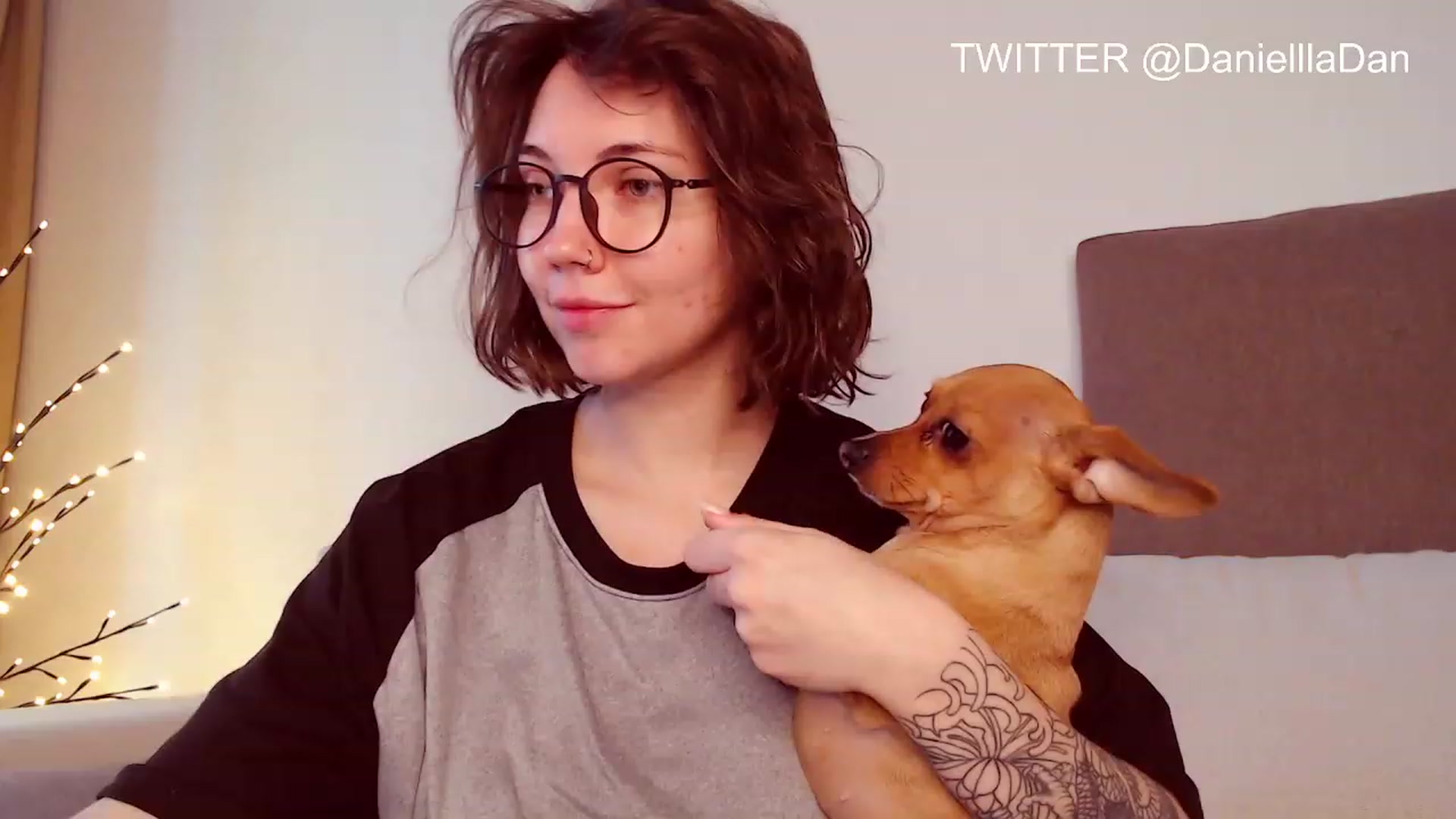 Gallery image thumbnail from Danielladan's myfreecams stream on, 04/22/2023, 09:21 image 5 of 20