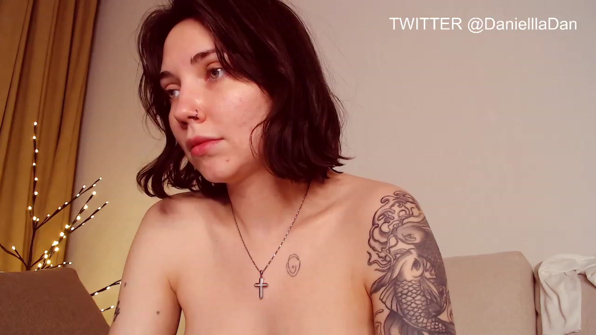Gallery image thumbnail from Danielladan's myfreecams stream on, 04/30/2023, 19:58 image 16 of 20