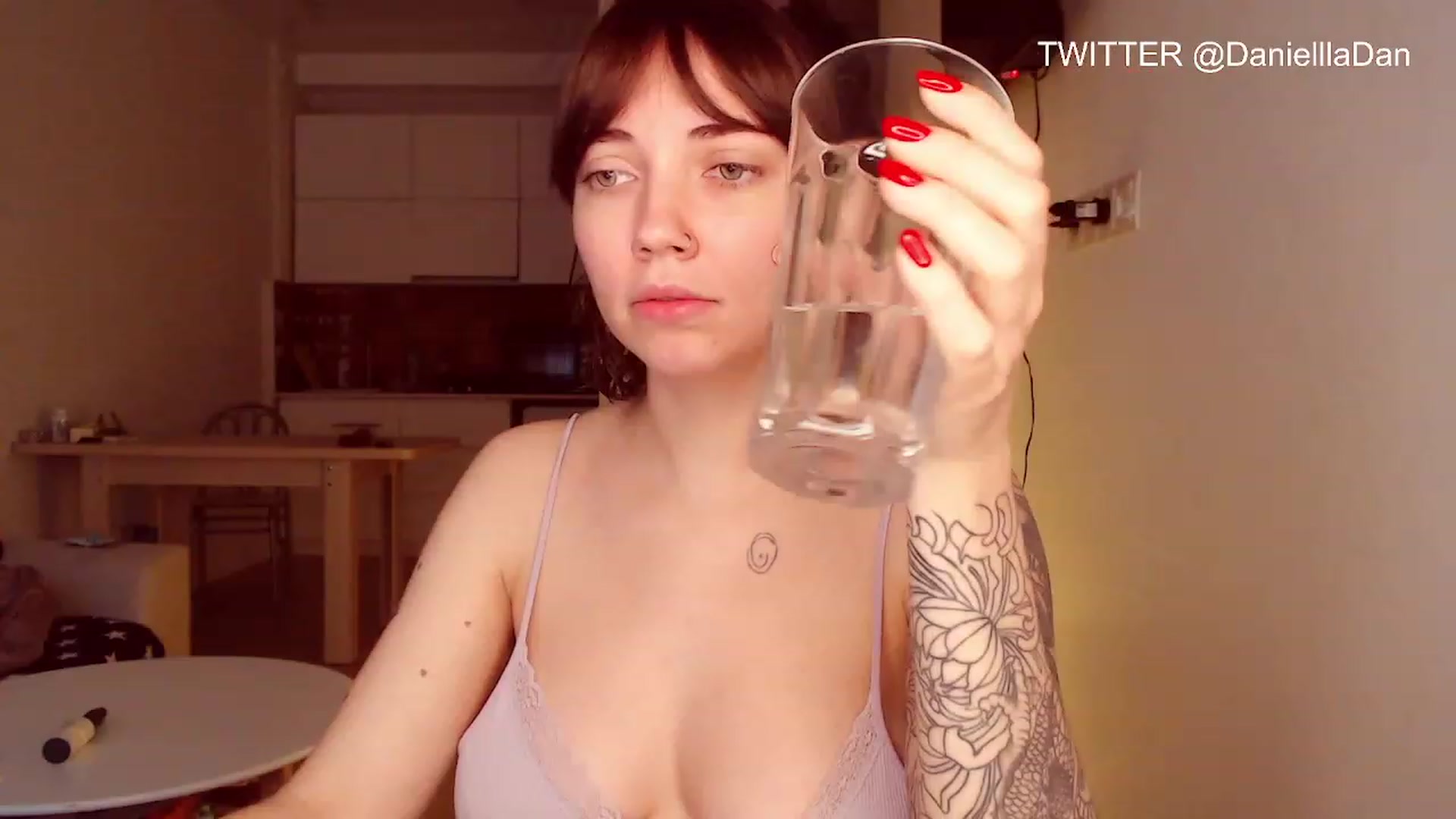 Gallery image thumbnail from Danielladan's myfreecams stream on, 05/13/2023, 08:16 image 8 of 20
