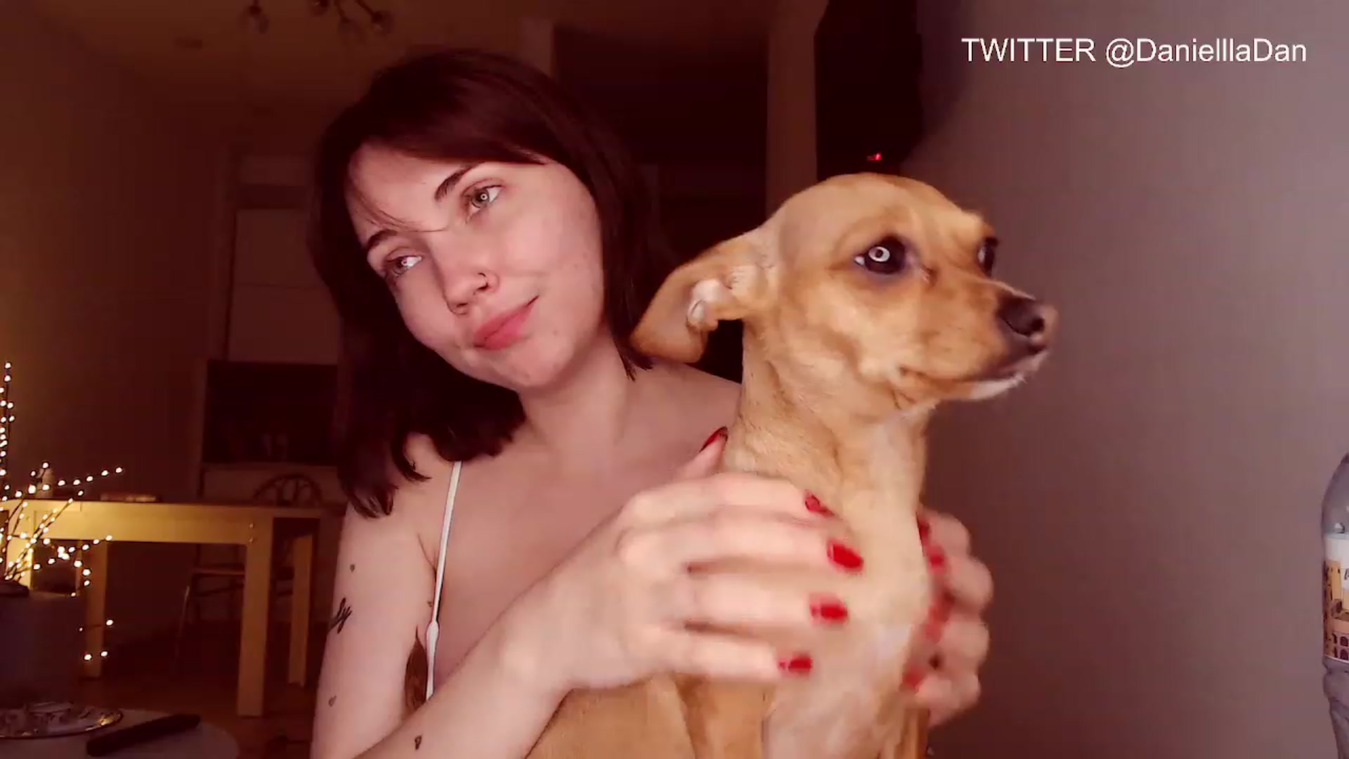 Gallery image thumbnail from Danielladan's myfreecams stream on, 05/17/2023, 16:32 image 10 of 20