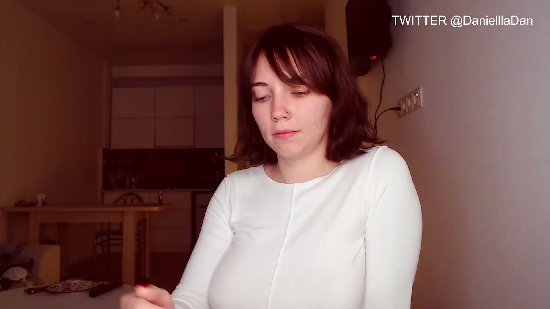 Gallery image thumbnail from Danielladan's myfreecams stream on, 05/18/2023, 15:43 image 9 of 20