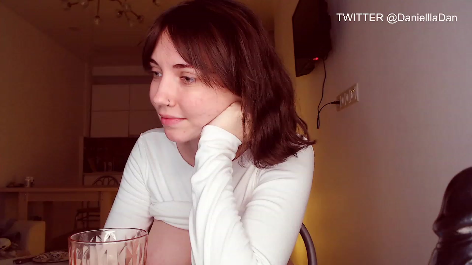 Gallery image thumbnail from Danielladan's myfreecams stream on, 05/18/2023, 15:43 image 1 of 20