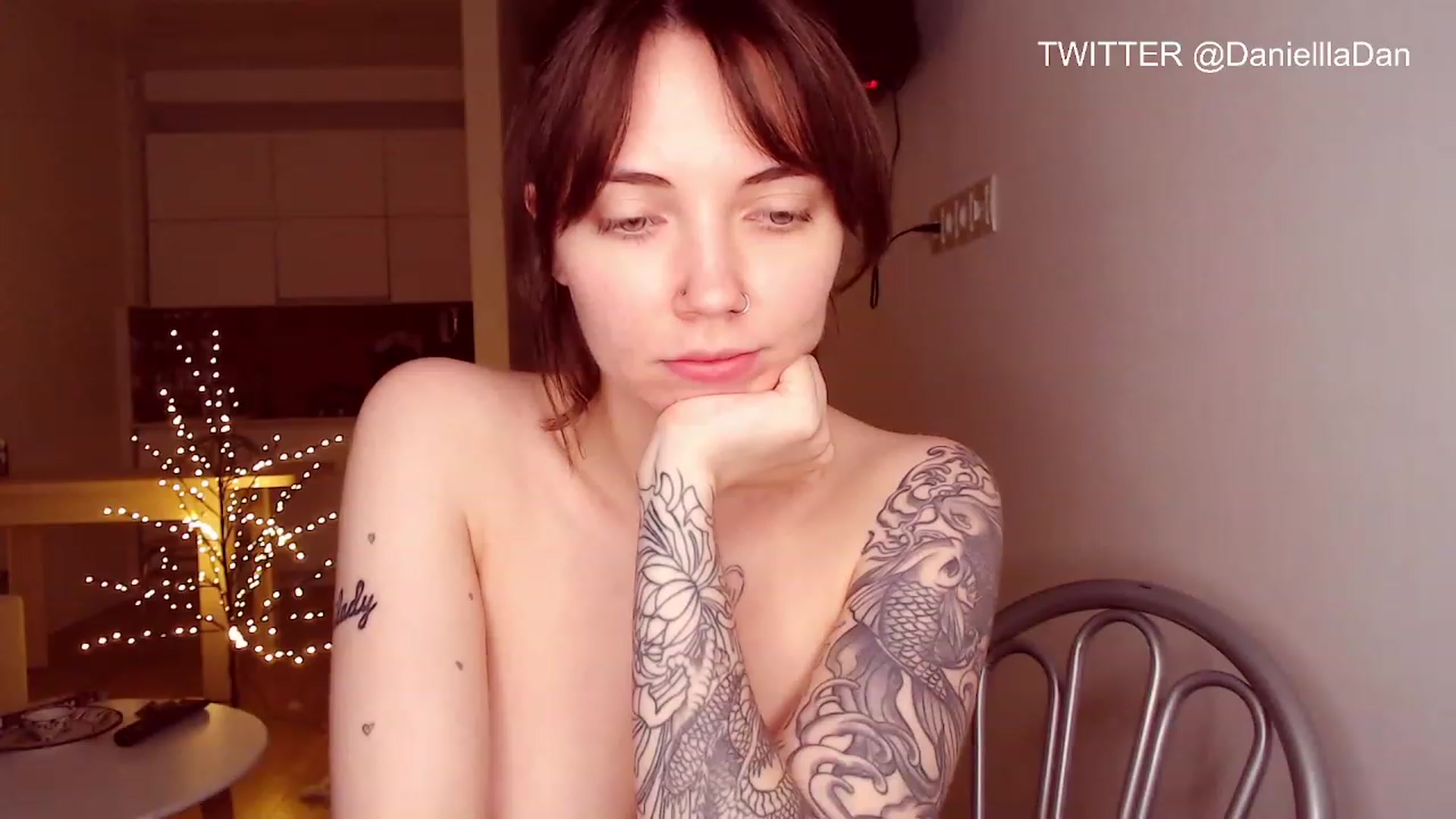 Gallery image thumbnail from Danielladan's myfreecams stream on, 05/19/2023, 15:53 image 20 of 20