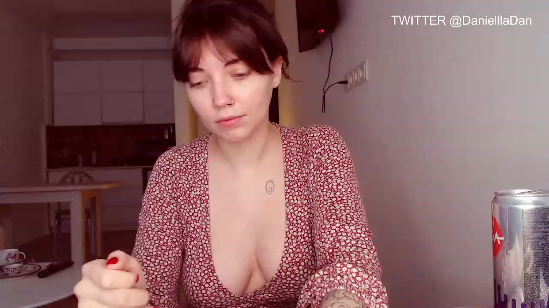 Gallery image thumbnail from Danielladan's myfreecams stream on, 05/20/2023, 08:42 image 7 of 20