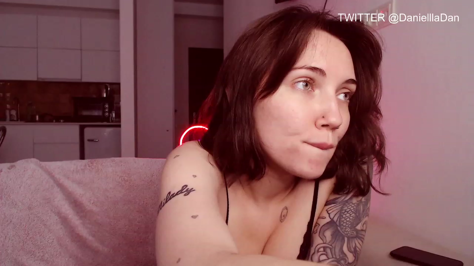Gallery image thumbnail from Danielladan's myfreecams stream on, 05/24/2023, 14:55 image 4 of 20