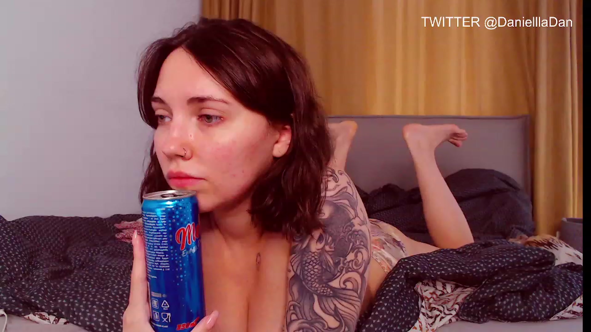Gallery image thumbnail from Danielladan's myfreecams stream on, 06/10/2023, 12:14 image 19 of 20