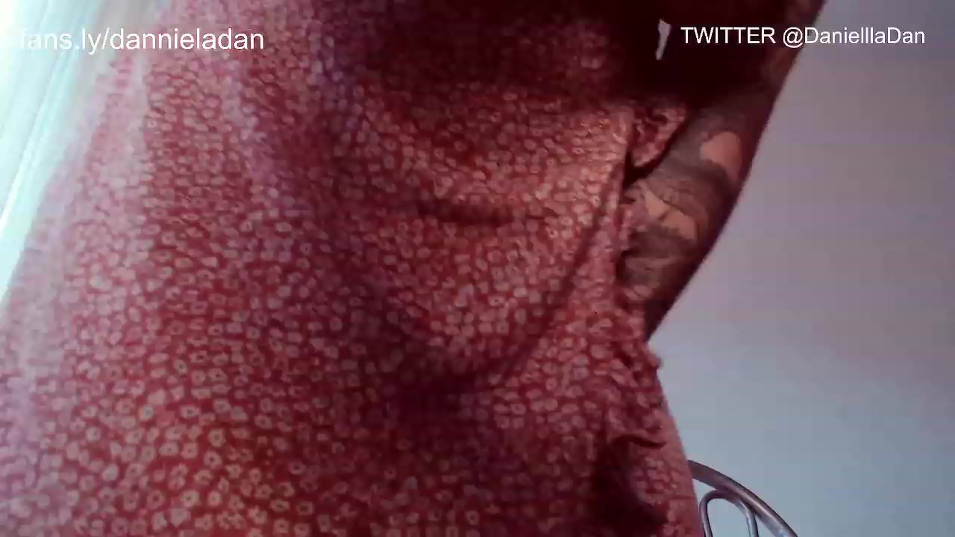 Gallery image thumbnail from Danielladan's myfreecams stream on, 06/16/2023, 14:45 image 10 of 20