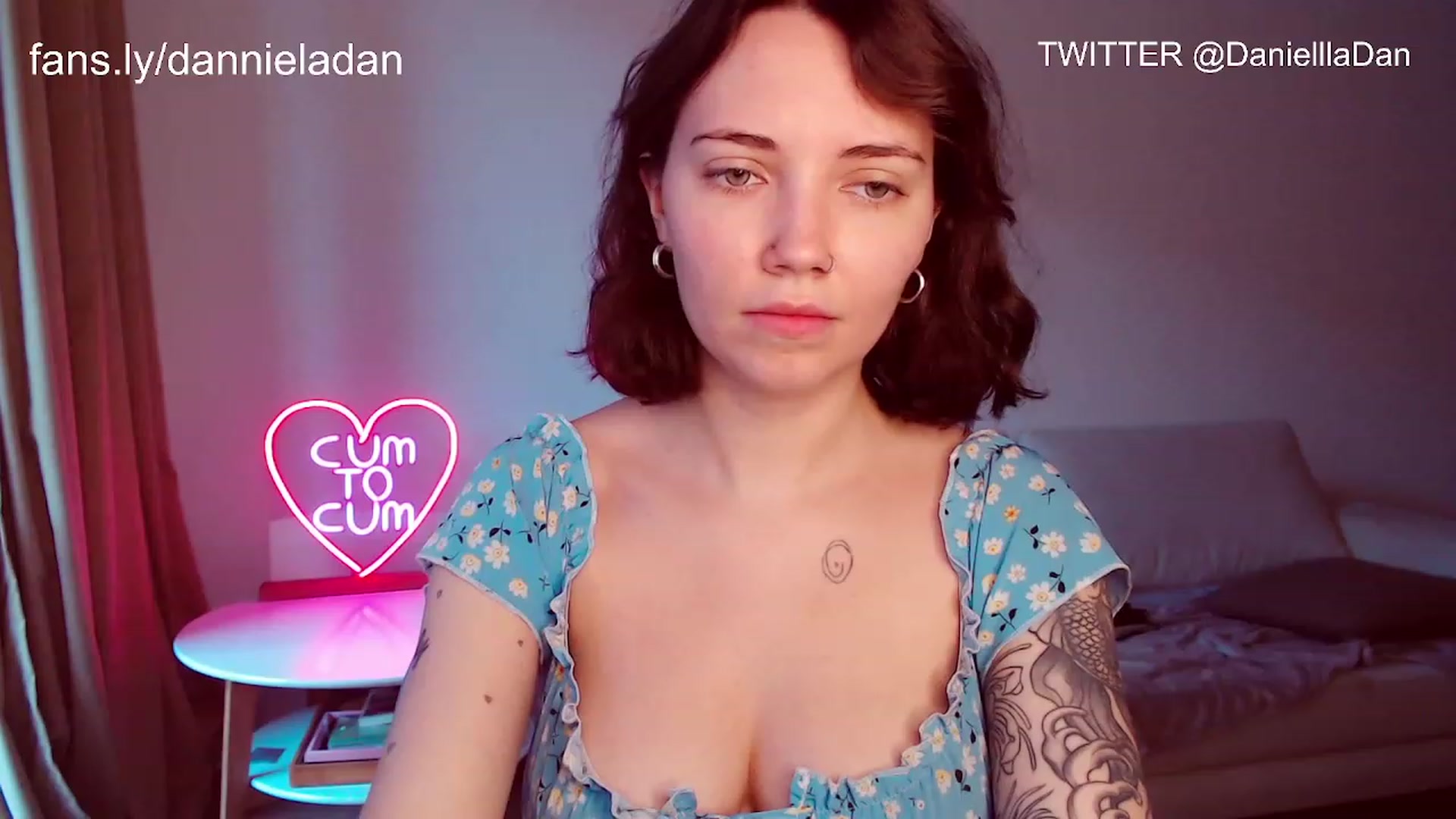 Gallery image thumbnail from Danielladan's myfreecams stream on, 06/17/2023, 15:52 image 3 of 20