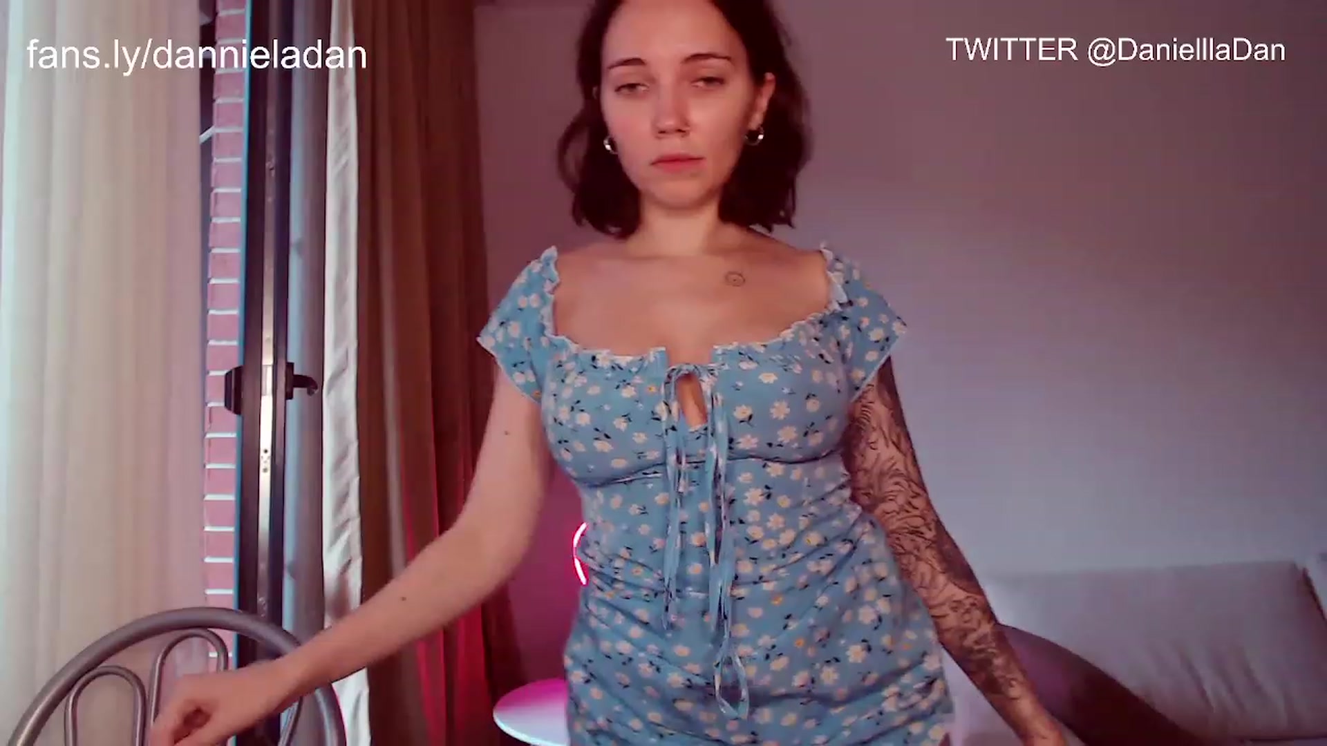 Gallery image thumbnail from Danielladan's myfreecams stream on, 06/19/2023, 14:37 image 19 of 20