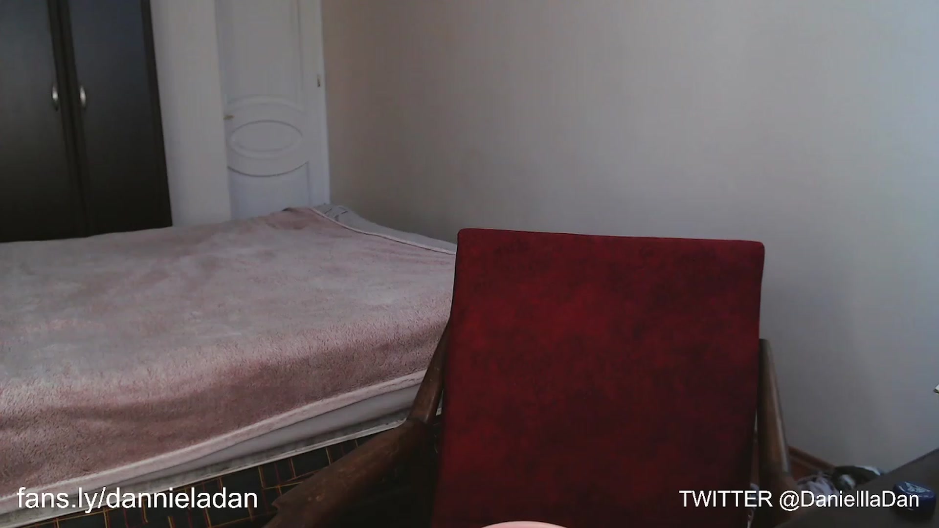 Gallery image thumbnail from Danielladan's myfreecams stream on, 07/08/2023, 09:57 image 7 of 20