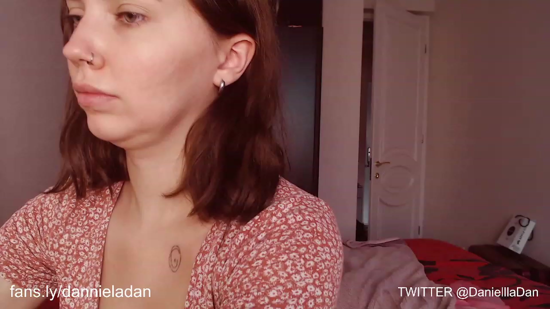 Gallery image thumbnail from Danielladan's myfreecams stream on, 09/09/2023, 10:38 image 3 of 20