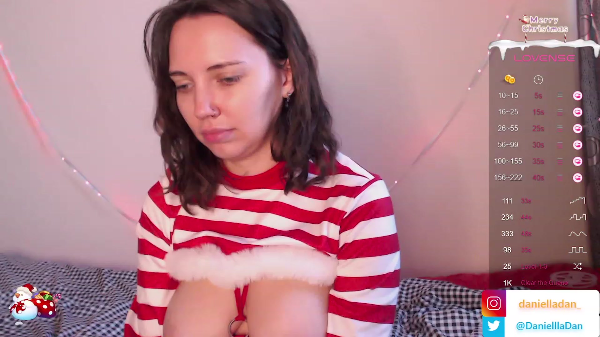 Gallery image thumbnail from Danielladan's myfreecams stream on, 12/25/2023, 09:28 image 17 of 20
