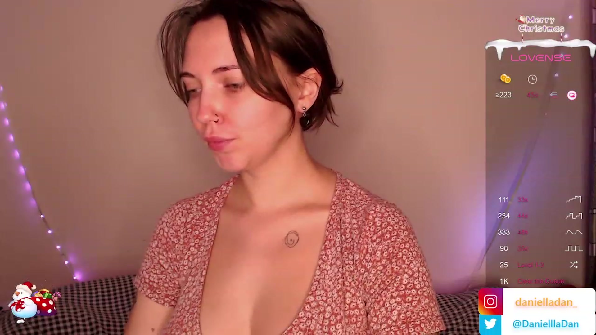 Gallery image thumbnail from Danielladan's myfreecams stream on, 12/28/2023, 15:24 image 13 of 20