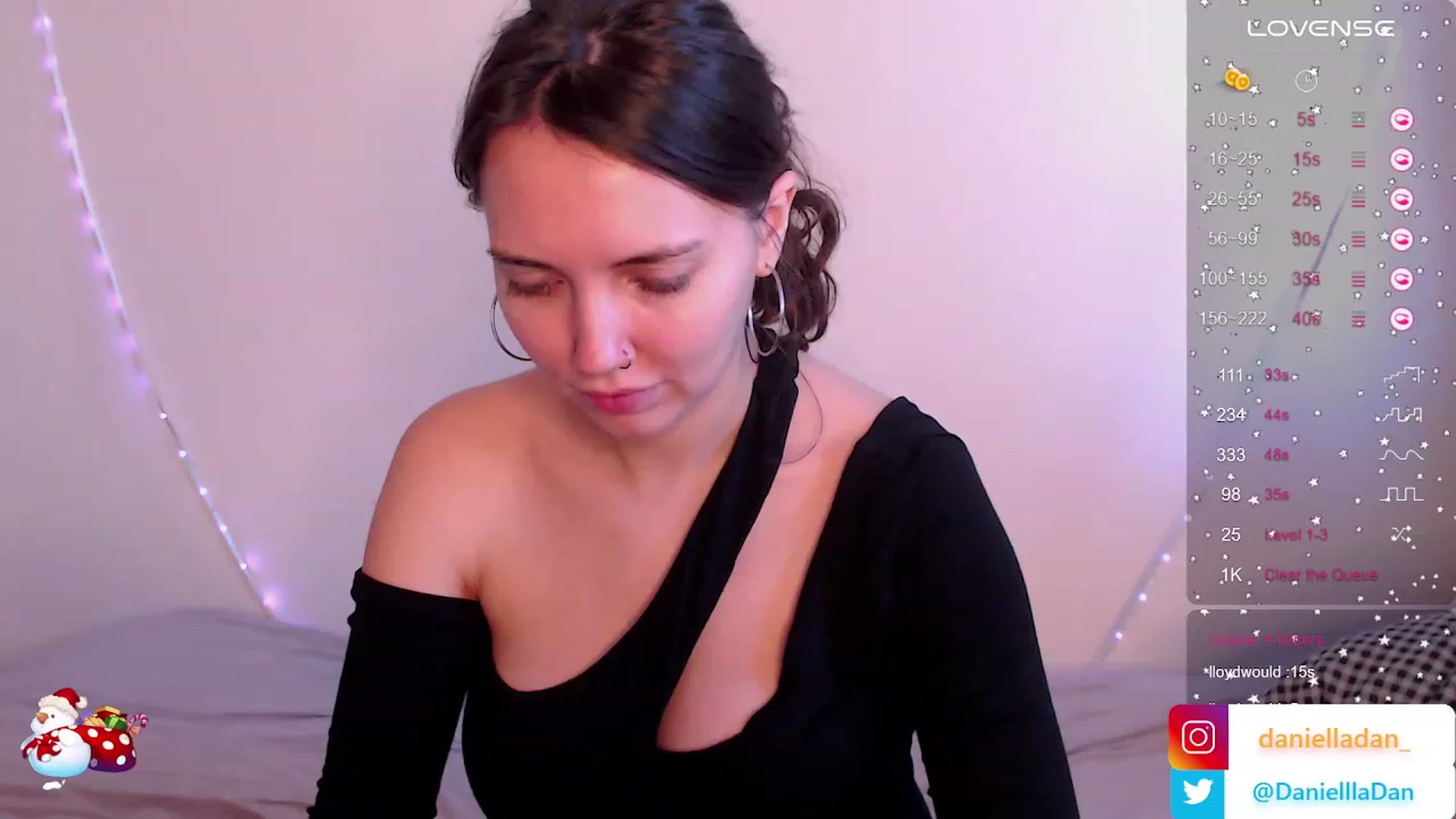 Gallery image thumbnail from Danielladan's myfreecams stream on, 01/17/2024, 08:29 image 14 of 20
