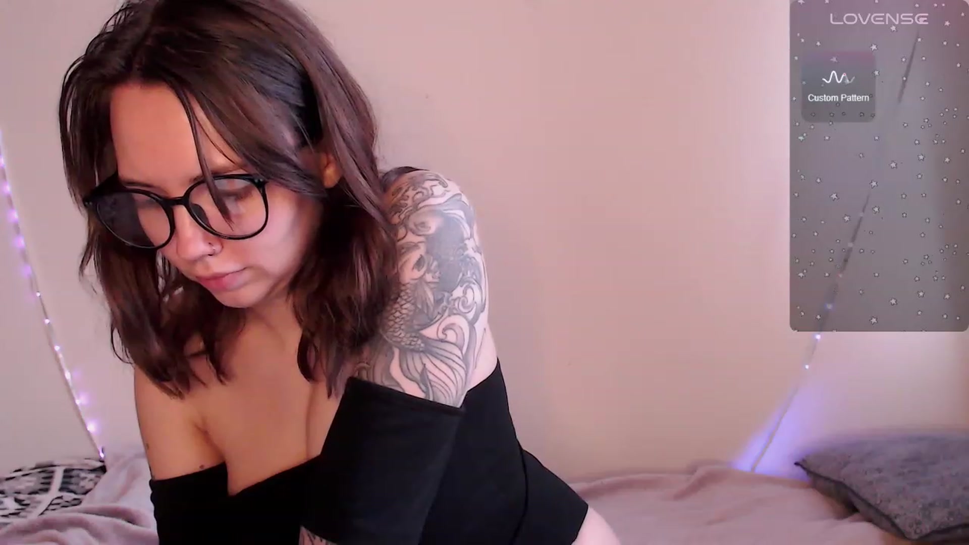 Gallery image thumbnail from Danielladan's myfreecams stream on, 01/30/2024, 08:23 image 11 of 20
