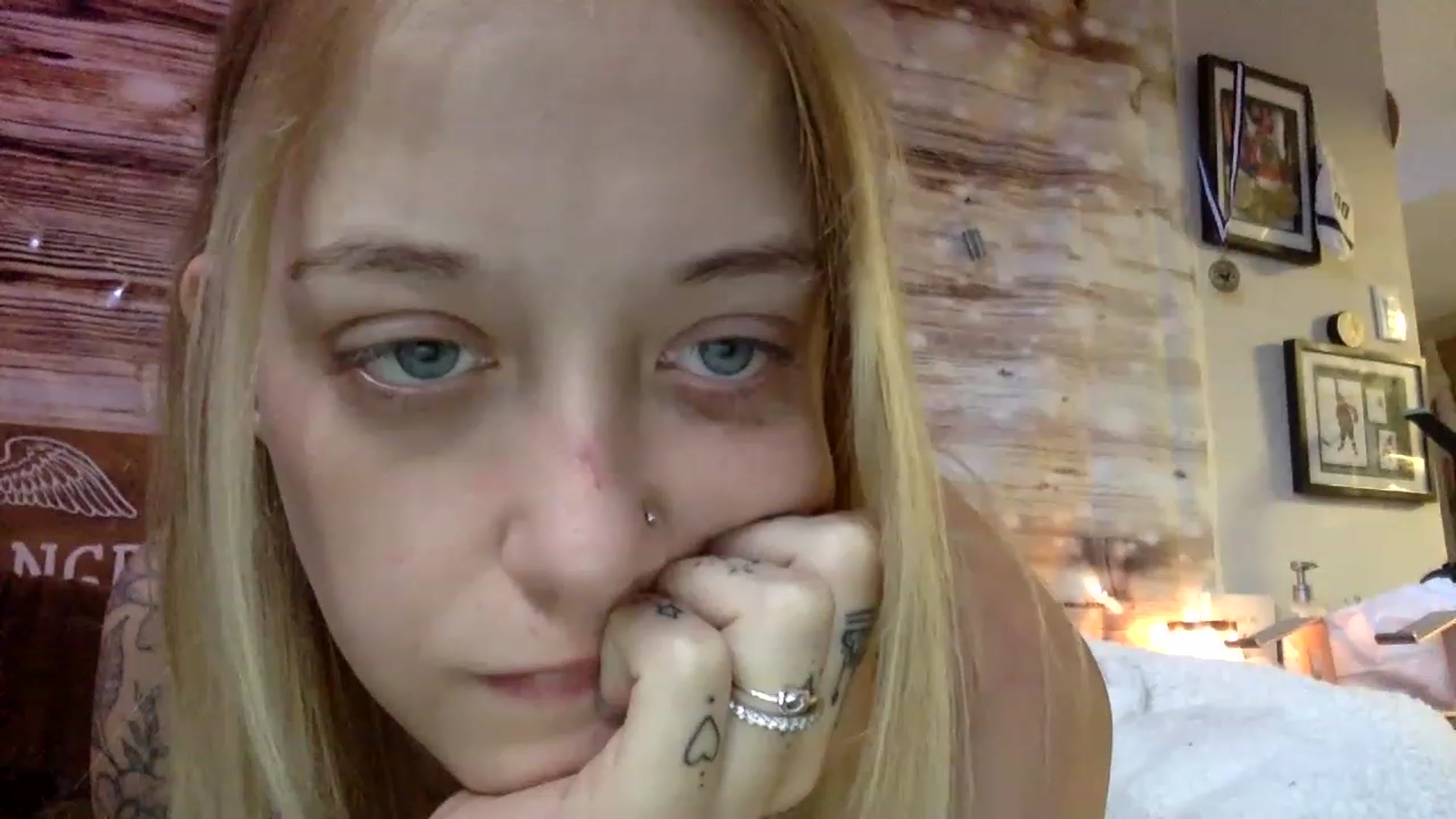 Gallery image thumbnail from DaniiAngel's myfreecams stream on, 12/07/2022, 17:04 image 18 of 20