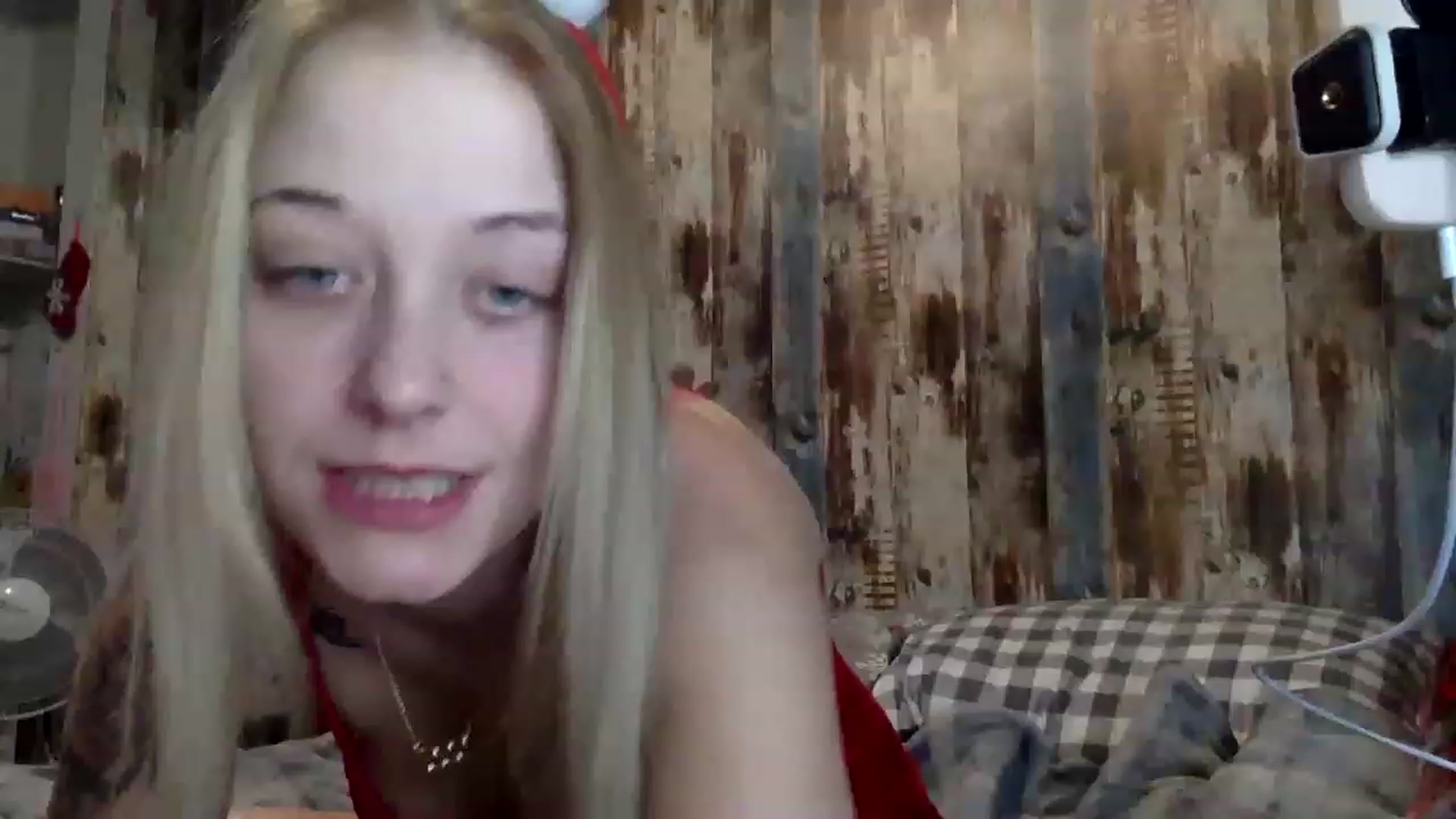Gallery image thumbnail from DaniiAngel's myfreecams stream on, 12/23/2022, 05:01 image 2 of 20