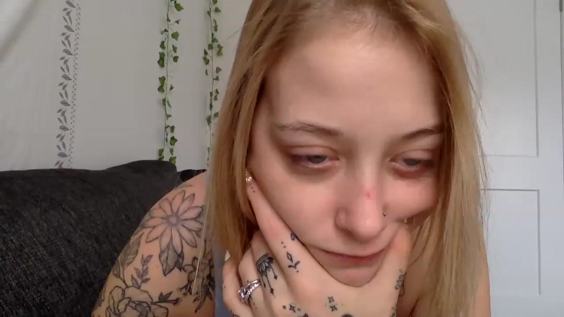 Gallery image thumbnail from DaniiAngel's myfreecams stream on, 01/27/2023, 20:47 image 7 of 20