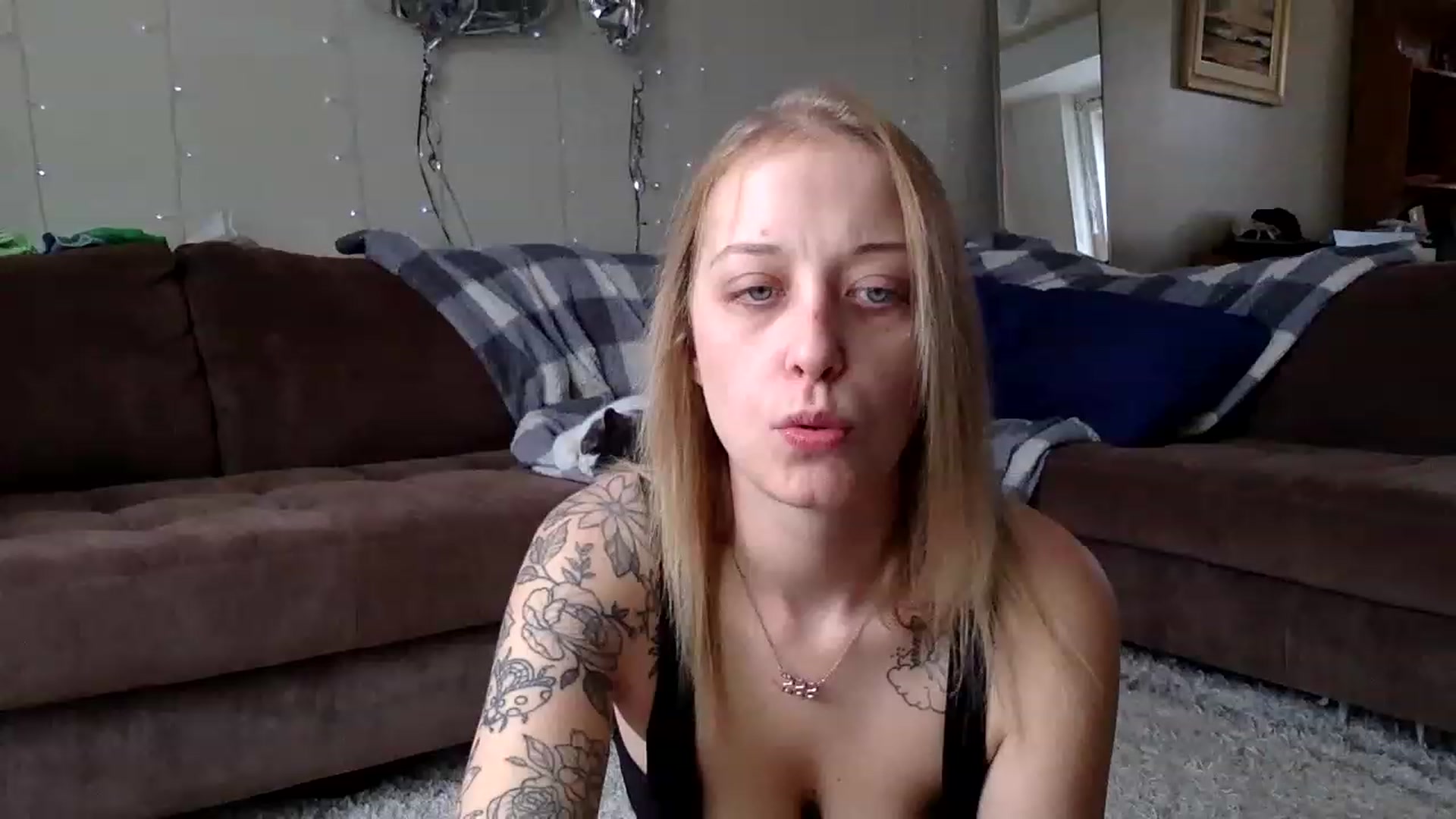 Gallery image thumbnail from DaniiAngel's myfreecams stream on, 03/13/2023, 17:59 image 13 of 20