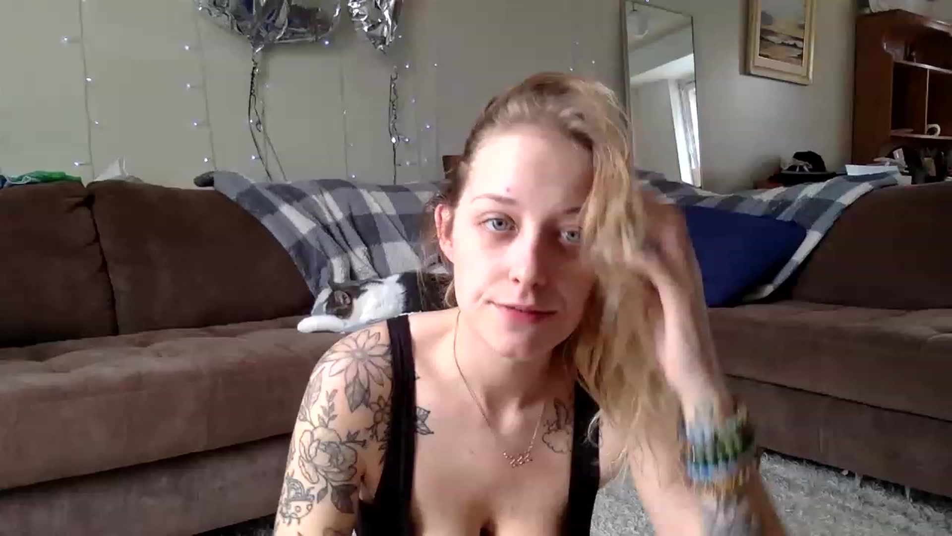 Gallery image thumbnail from DaniiAngel's myfreecams stream on, 03/13/2023, 17:59 image 1 of 20