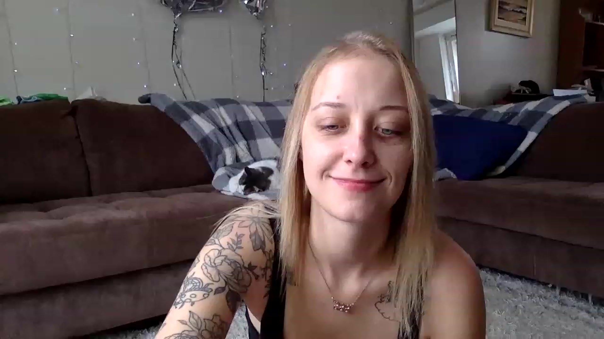 Gallery image thumbnail from DaniiAngel's myfreecams stream on, 03/13/2023, 17:59 image 9 of 20